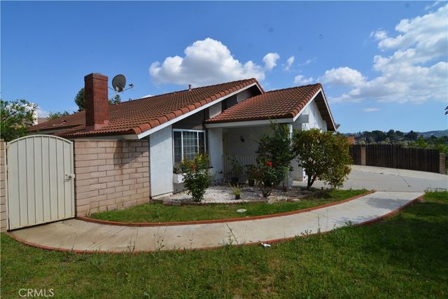 340 Calle Caballeros, Walnut, CA 91789