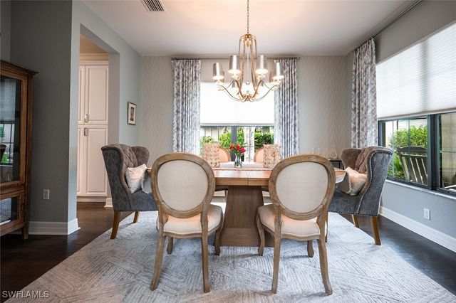 13808 LUNA DR, Naples, FL 34109