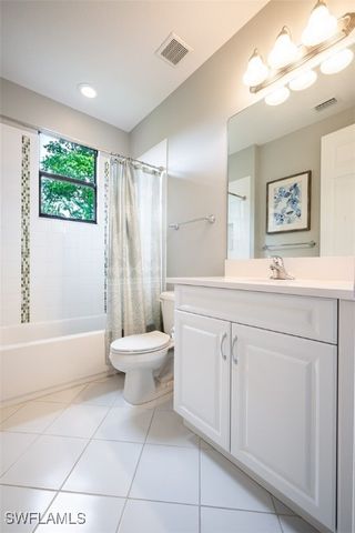 13808 LUNA DR, Naples, FL 34109