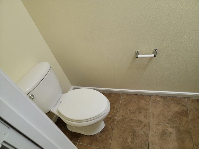 17142 Taffaine Drive, Houston, TX 77090