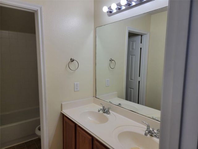 17142 Taffaine Drive, Houston, TX 77090