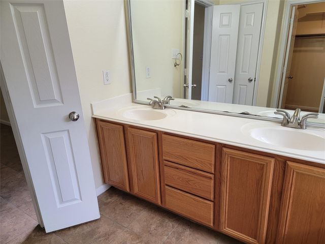 17142 Taffaine Drive, Houston, TX 77090