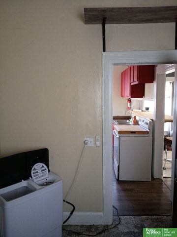 652 W 5th Street, York, NE 68467