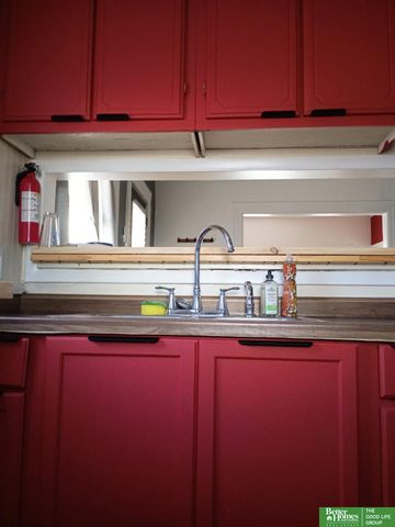 652 W 5th Street, York, NE 68467