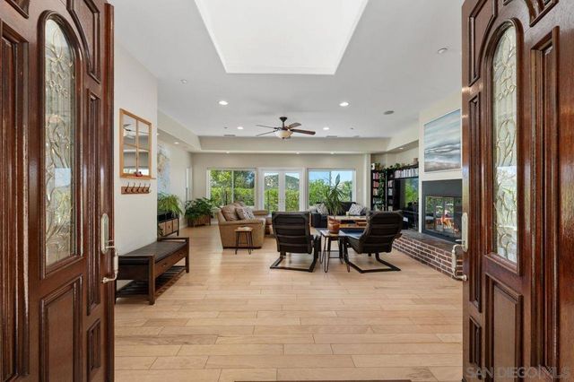 17035 Rio Maria Rd, Lakeside, CA 92040