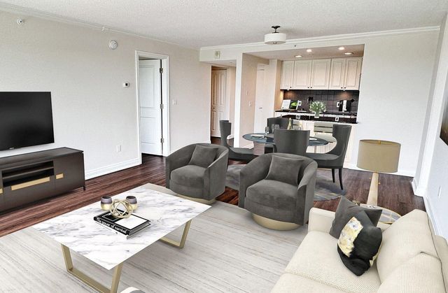 555 S Old Woodward Avenue 1207, Birmingham, MI 48009