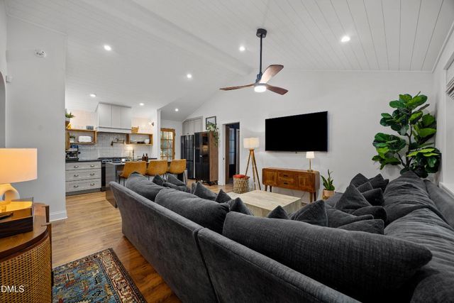 1020 E Jones Street, Raleigh, NC 27601