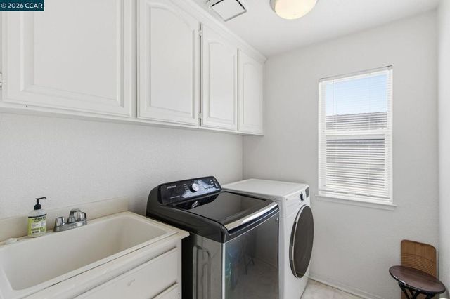 2057 2057 Crater Peak Way, Antioch, CA 94531