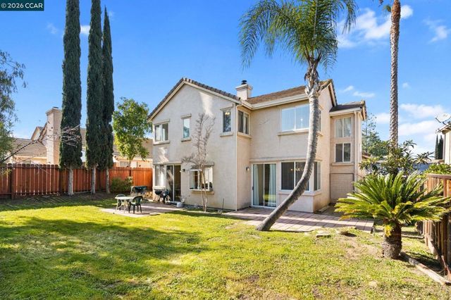 2057 2057 Crater Peak Way, Antioch, CA 94531