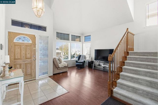 2057 2057 Crater Peak Way, Antioch, CA 94531