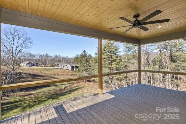 105 Sheila Wynne Drive 8, Fletcher, NC 28732