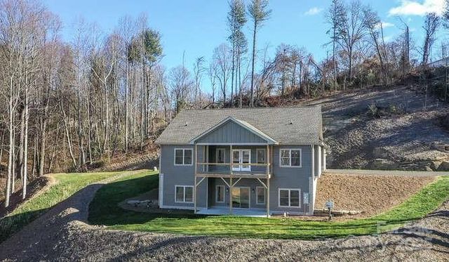 105 Sheila Wynne Drive 8, Fletcher, NC 28732