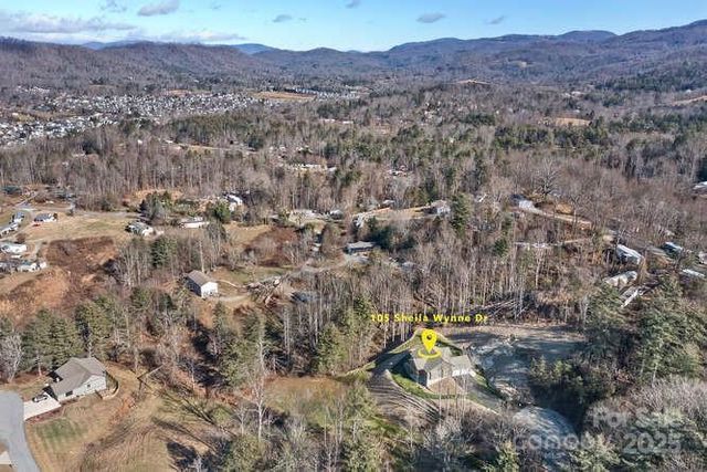 105 Sheila Wynne Drive 8, Fletcher, NC 28732