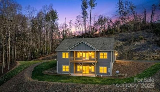 105 Sheila Wynne Drive 8, Fletcher, NC 28732