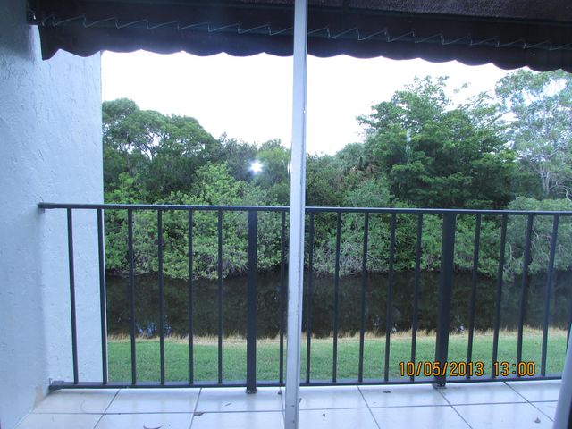 1141 Lake Victoria Drive F, West Palm Beach, FL 33411