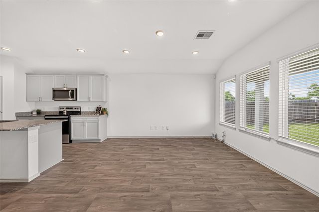 1143 Buffalograss Trail, Sealy, TX 77474
