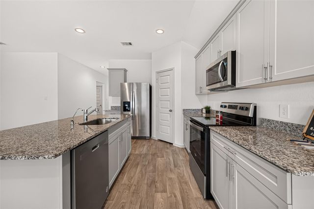 1143 Buffalograss Trail, Sealy, TX 77474