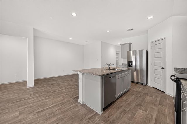 1143 Buffalograss Trail, Sealy, TX 77474