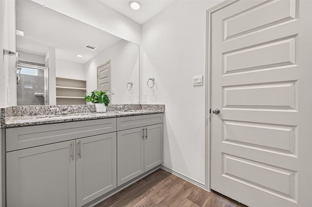 1143 Buffalograss Trail, Sealy, TX 77474