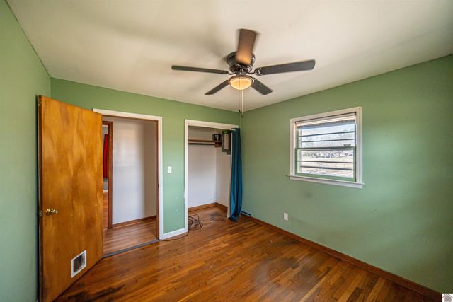 860 Bryant Ford Rd., Paducah, KY 42003