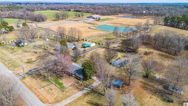 860 Bryant Ford Rd., Paducah, KY 42003