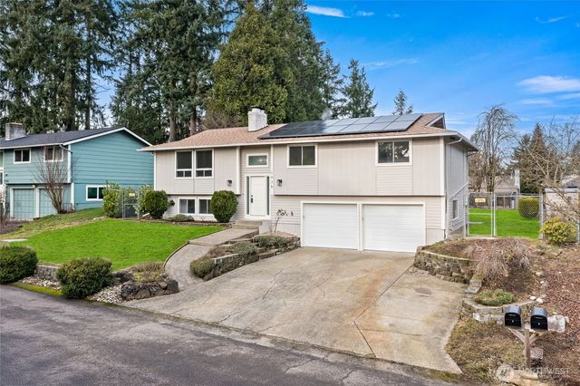 7938 Spartan Court SE, Lacey, WA 98503