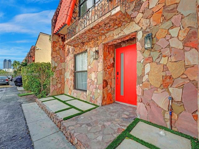 3744 NE 167th St 43, North Miami Beach, FL 33160