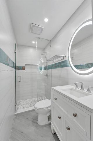 3744 NE 167th St 43, North Miami Beach, FL 33160