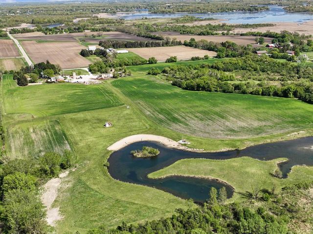 7734 Marsh ROAD, Waterford, WI 53185