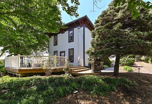 7734 Marsh ROAD, Waterford, WI 53185