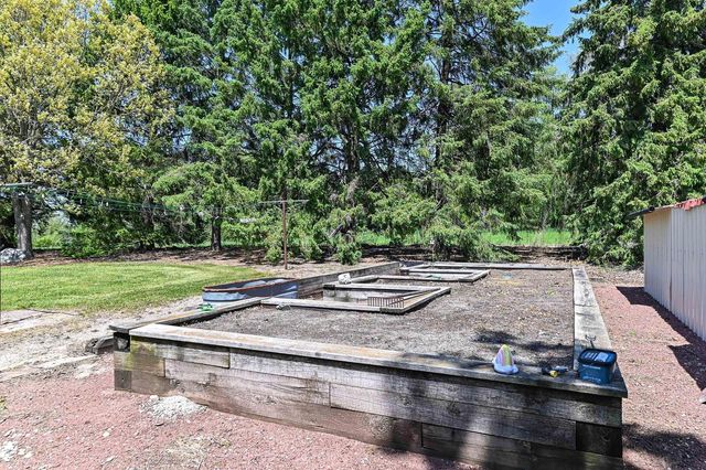 7734 Marsh ROAD, Waterford, WI 53185