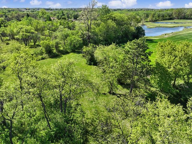 7734 Marsh ROAD, Waterford, WI 53185