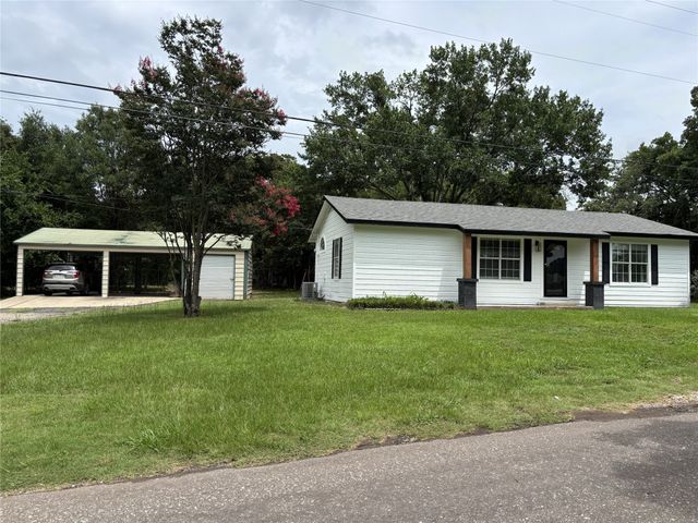 10302 County Road 3705, Quinlan, TX 75474