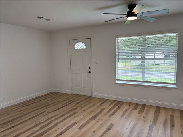 10302 County Road 3705, Quinlan, TX 75474