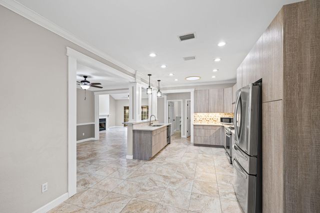 2845 Jack Nicklaus Way, Shalimar, FL 32579