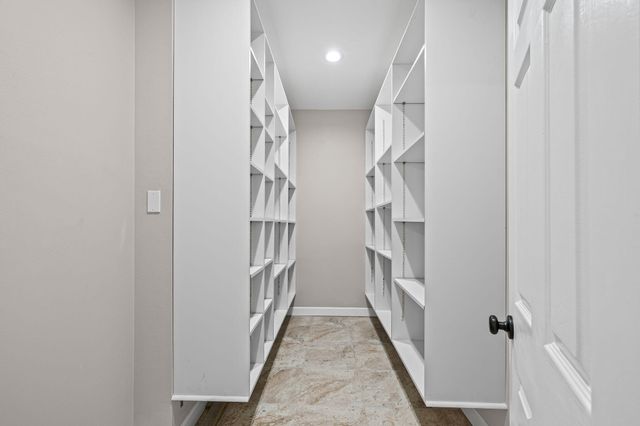 2845 Jack Nicklaus Way, Shalimar, FL 32579