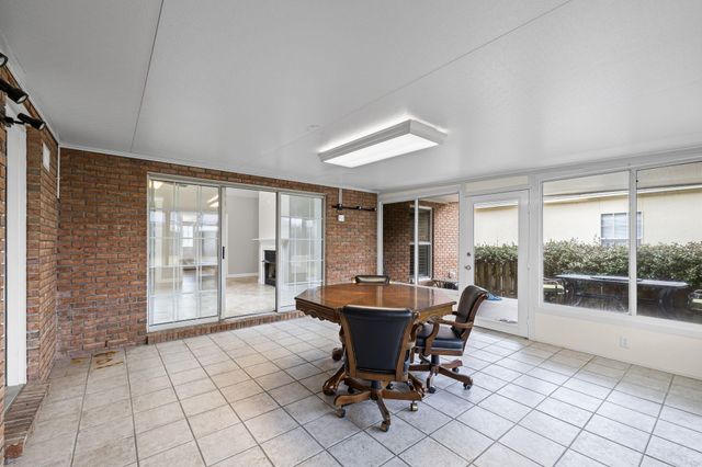 2845 Jack Nicklaus Way, Shalimar, FL 32579