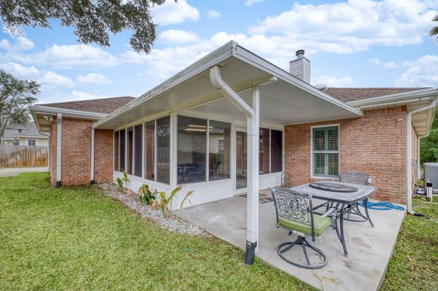 2845 Jack Nicklaus Way, Shalimar, FL 32579