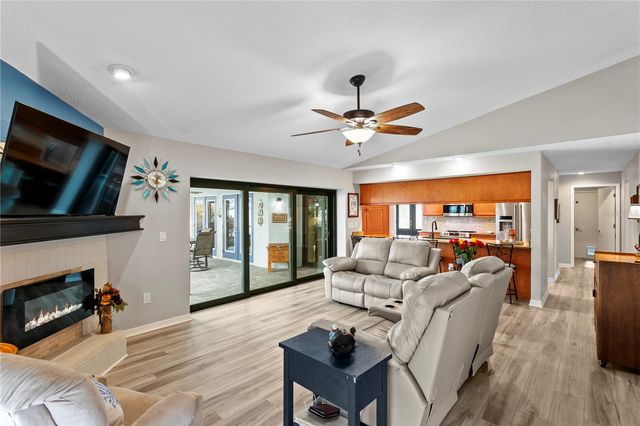 11206 POCKET BROOK, Tampa, FL 33635