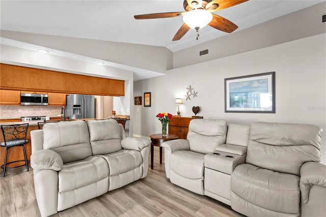 11206 POCKET BROOK, Tampa, FL 33635