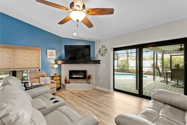 11206 POCKET BROOK, Tampa, FL 33635