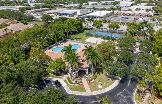 7118 Hawks Nest Terrace 7118, Riviera Beach, FL 33407