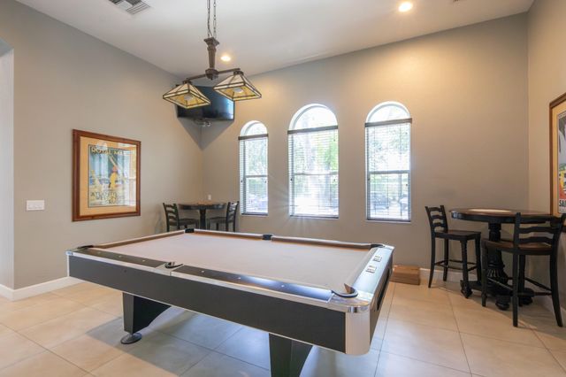 7118 Hawks Nest Terrace 7118, Riviera Beach, FL 33407