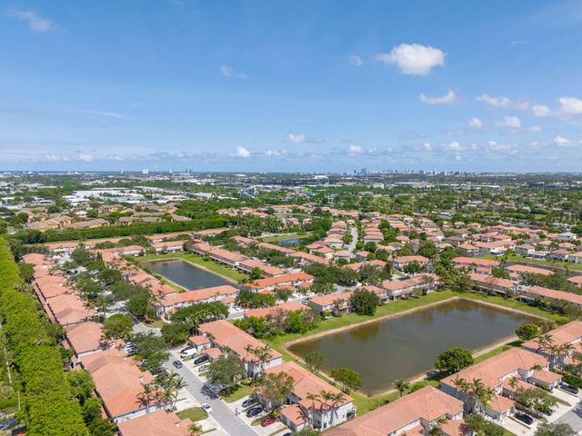 7118 Hawks Nest Terrace 7118, Riviera Beach, FL 33407