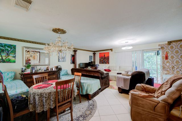 7118 Hawks Nest Terrace 7118, Riviera Beach, FL 33407