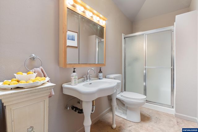 700 Palisades Dr SE, Salem, OR 97302