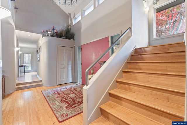 700 Palisades Dr SE, Salem, OR 97302