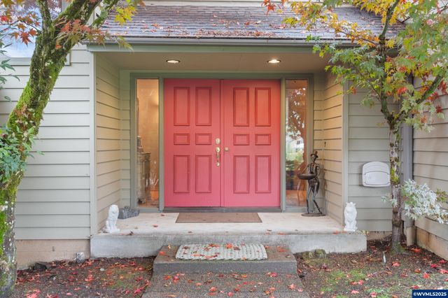 700 Palisades Dr SE, Salem, OR 97302