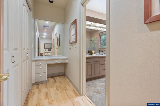 700 Palisades Dr SE, Salem, OR 97302