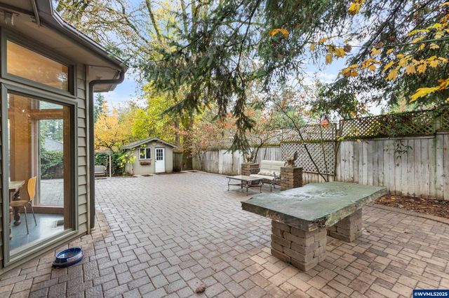 700 Palisades Dr SE, Salem, OR 97302